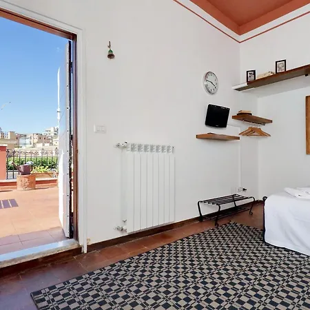 Spagna Penthouse ローマ